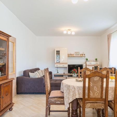 Apartman Tea Привлака Экстерьер фото