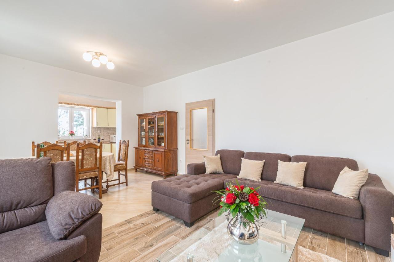 Apartman Tea Привлака Экстерьер фото