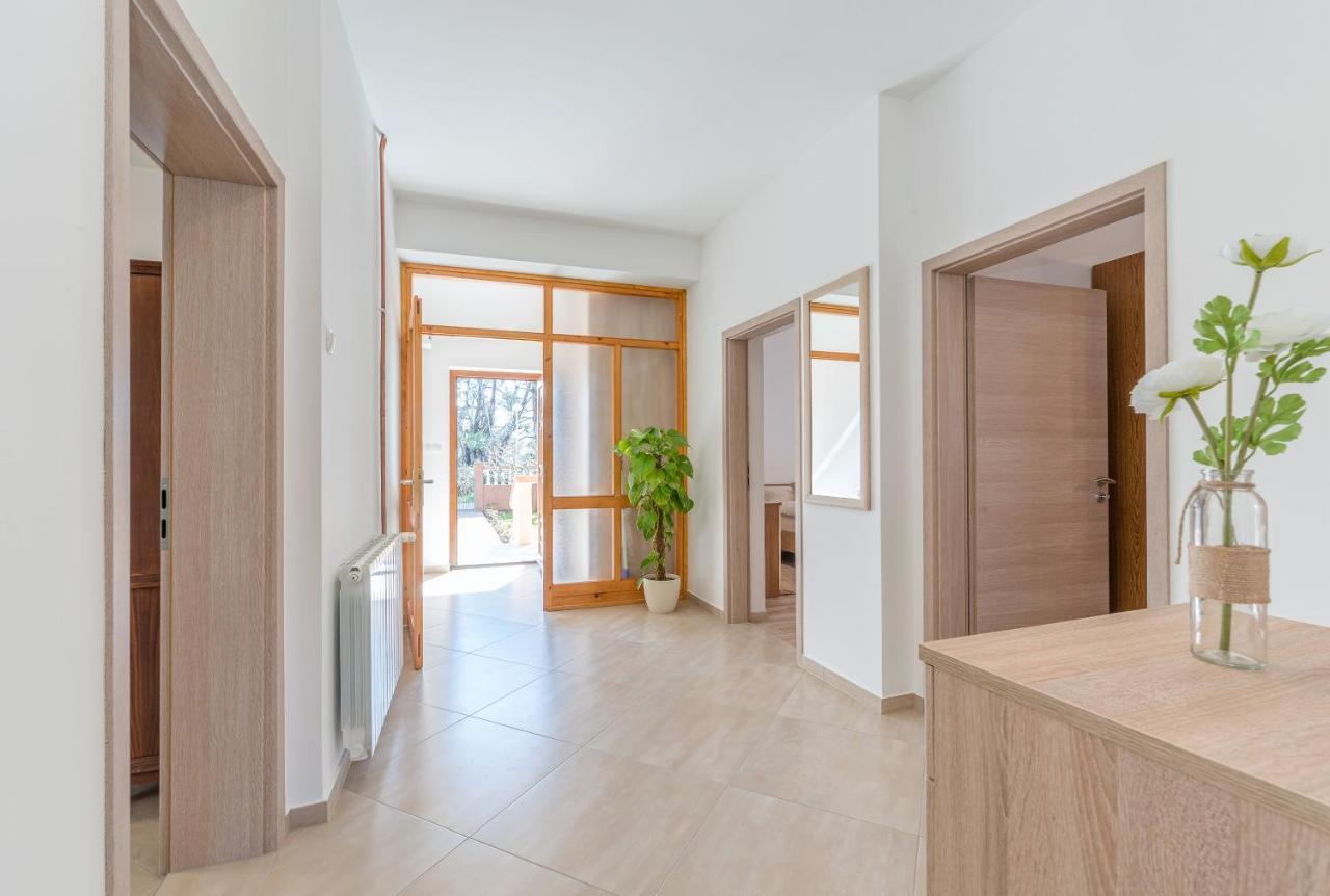 Apartman Tea Привлака Экстерьер фото