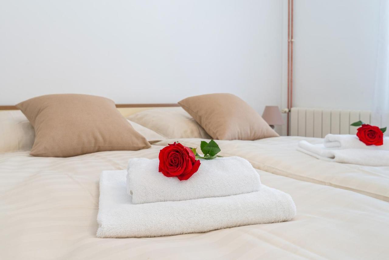 Apartman Tea Привлака Экстерьер фото