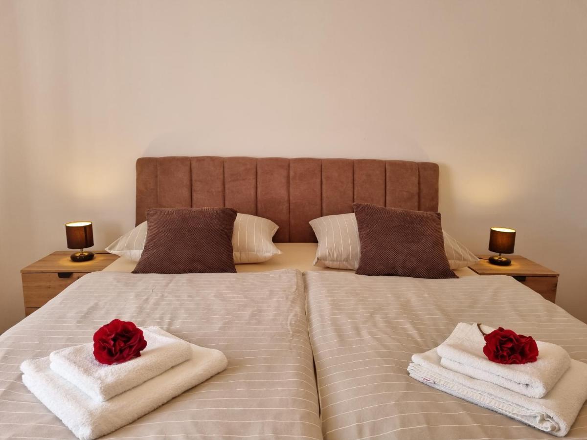 Apartman Tea Привлака Экстерьер фото